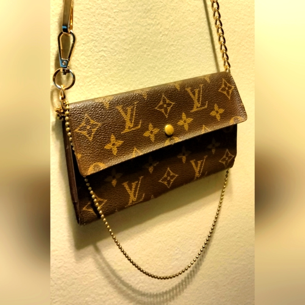 Authentic Louis Vuitton wallet.